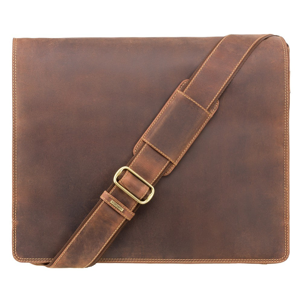 Harvard XL oil tan messenger bag, front view with shoulder strap